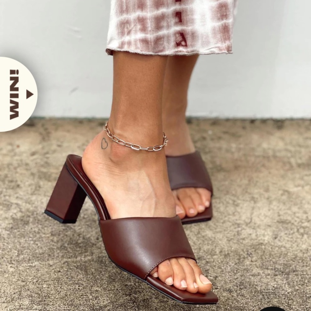 Julia Heels Brown Size 7